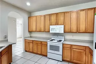 530 Kilgour Ave, Lehigh Acres, FL 33974 - Photo 16