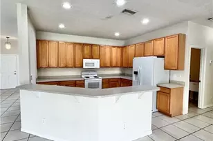 530 Kilgour Ave, Lehigh Acres, FL 33974 - Photo 10
