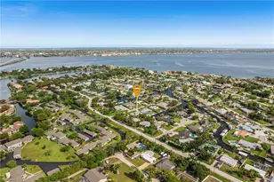 5985 Baker Ct, Fort Myers, FL 33919 - Photo 42