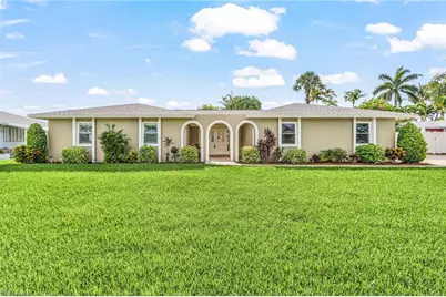 5985 Baker Ct, Fort Myers, FL 33919 - Photo 2