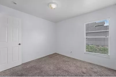 4664 Varsity Cir, Lehigh Acres, FL 33971 - Photo 14