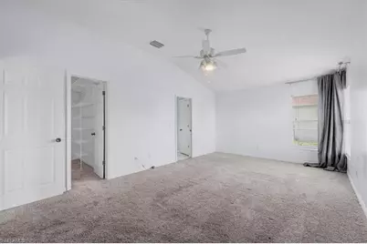 4664 Varsity Cir, Lehigh Acres, FL 33971 - Photo 32