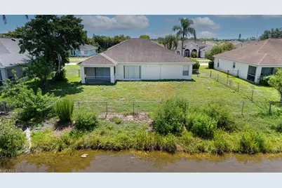 4664 Varsity Cir, Lehigh Acres, FL 33971 - Photo 48