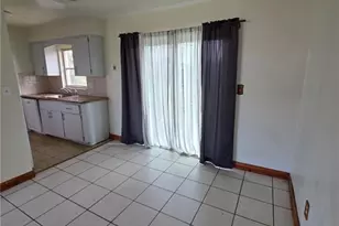 1507 Markdale St E, Lehigh Acres, FL 33936 - Photo 4