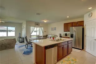 328 SW 24th Pl, Cape Coral, FL 33991 - Photo 22