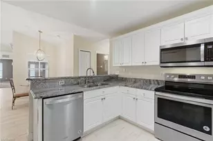 317 SW 25th Ave, Cape Coral, FL 33991 - Photo 10
