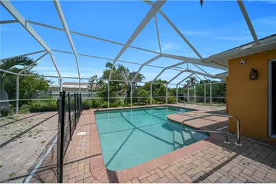 427 SE 19th Ter, Cape Coral, FL 33990 - Photo 36