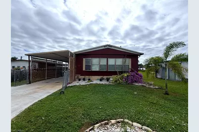106 Gaslight Ave, North Fort Myers, FL 33917 - Photo 1