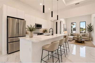 618 NE 12th St, Cape Coral, FL 33909 - Photo 16