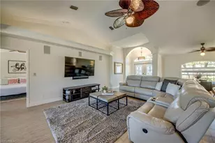 1913 SW 41st St, Cape Coral, FL 33914 - Photo 8
