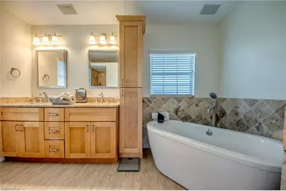 1913 SW 41st St, Cape Coral, FL 33914 - Photo 20