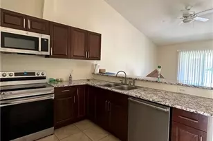 4724 26th St SW, Lehigh Acres, FL 33973 - Photo 10