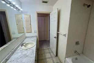 607 SE 47th St, Cape Coral, FL 33904 - Photo 14