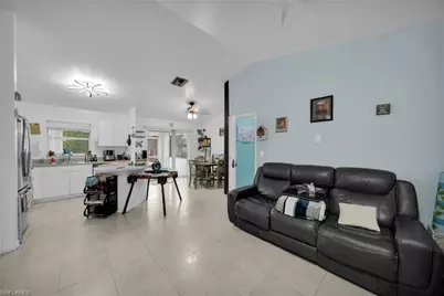 4115 SW 1st Ave, Cape Coral, FL 33914 - Photo 4