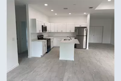 847 Genoa Ave S, Lehigh Acres, FL 33974 - Photo 4