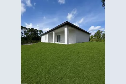 847 Genoa Ave S, Lehigh Acres, FL 33974 - Photo 24