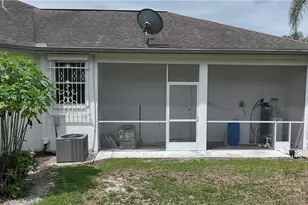 606 Lincoln Ave, Lehigh Acres, FL 33972 - Photo 38