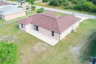 604 Thomas Sherwin Ave S, Lehigh Acres, FL 33974 - Photo 2