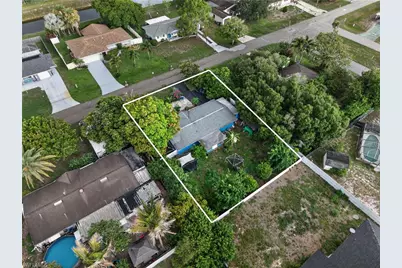 208 Redcliff Ave, Lehigh Acres, FL 33936 - Photo 18