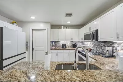 3812 17th St W, Lehigh Acres, FL 33971 - Photo 12