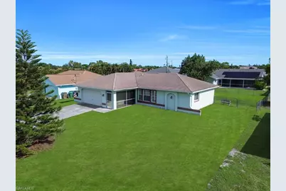 227 SE 2nd Ter, Cape Coral, FL 33990 - Photo 2