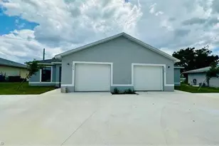 606 SE 8th St, Cape Coral, FL 33990 - Photo 1