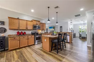 10276 Templeton Ln, Fort Myers, FL 33913 - Photo 16