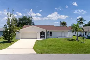 623 SE 31st Ln, Cape Coral, FL 33904 - Photo 1