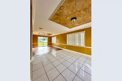5826 Whiting Ct, Fort Myers, FL 33919 - Photo 12