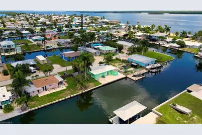 2567 Cay Cv, Matlacha, FL 33993 - Photo 8