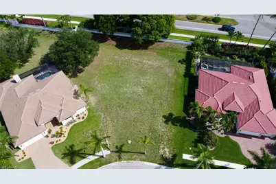 1907 Lagoon Ln, Cape Coral, FL 33914 - Photo 2