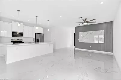 4109 17th St SW, Lehigh Acres, FL 33976 - Photo 4