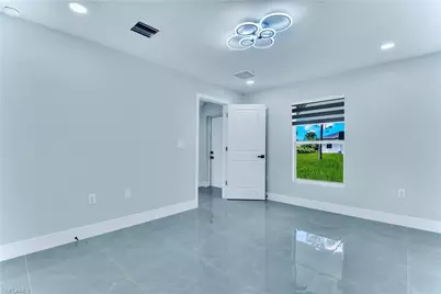 2801 42nd St W, Lehigh Acres, FL 33971 - Photo 6