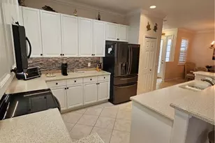 10518 Avila Cir, Fort Myers, FL 33913 - Photo 12