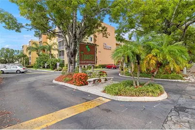 2366 E Mall Dr #213, Fort Myers, FL 33901 - Photo 4