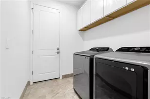 509 NE 5th Terrace, Cape Coral, FL 33909 - Photo 34