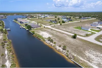4106 NW 39th Ln, Cape Coral, FL 33993 - Photo 6