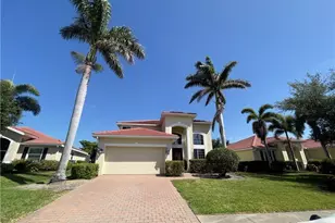 2427 Ashbury Cir, Cape Coral, FL 33991 - Photo 2