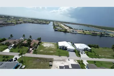 3532 NW 42nd Ave, Cape Coral, FL 33993 - Photo 8