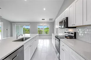 4110 NE 23rd Pl, Cape Coral, FL 33909 - Photo 8