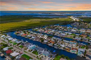 12206 Boat Shell Dr, Matlacha Isles, FL 33991 - Photo 4