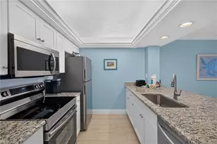 1501 Middle Gulf Dr, Sanibel, FL 33957 - Photo 6