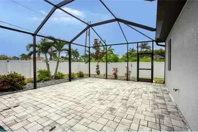 1521 SW 43rd Ln, Cape Coral, FL 33914 - Photo 4