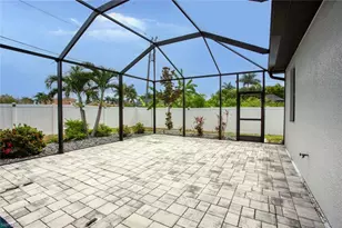 1521 SW 43rd Ln, Cape Coral, FL 33914 - Photo 4