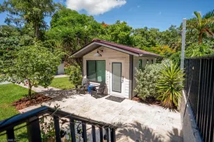 6100 Dogwood Way, Naples, FL 34116 - Photo 22