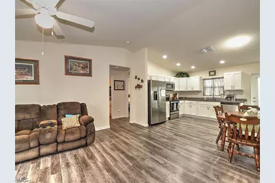 5029 W Hummingbird Dr, Labelle, FL 33935 - Photo 4