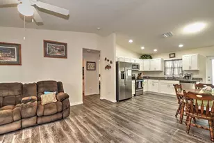 5029 W Hummingbird Dr, Labelle, FL 33935 - Photo 4
