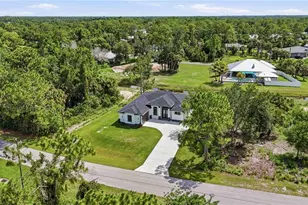 3823 Heyburn St, Fort Myers, FL 33905 - Photo 4
