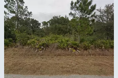 3905 E 21st St, Alva, FL 33920 - Photo 1