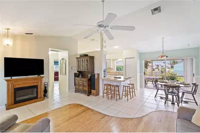 219 NE 7th Pl, Cape Coral, FL 33909 - Photo 22
